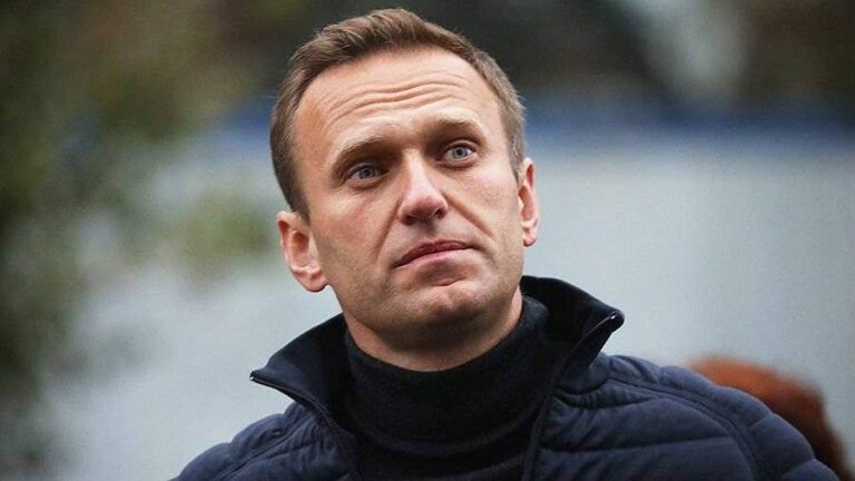 Přečtete si více ze článku Komentář: Stane se Navalnyj dalším prezidentem Ruska?