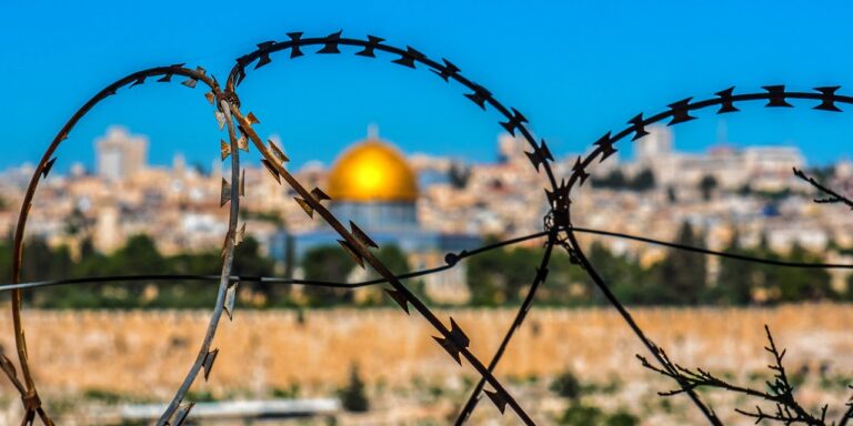 Přečtete si více ze článku Tahle země není jenom pro Židy. Jak si Izrael stojí v dekolonizaci?