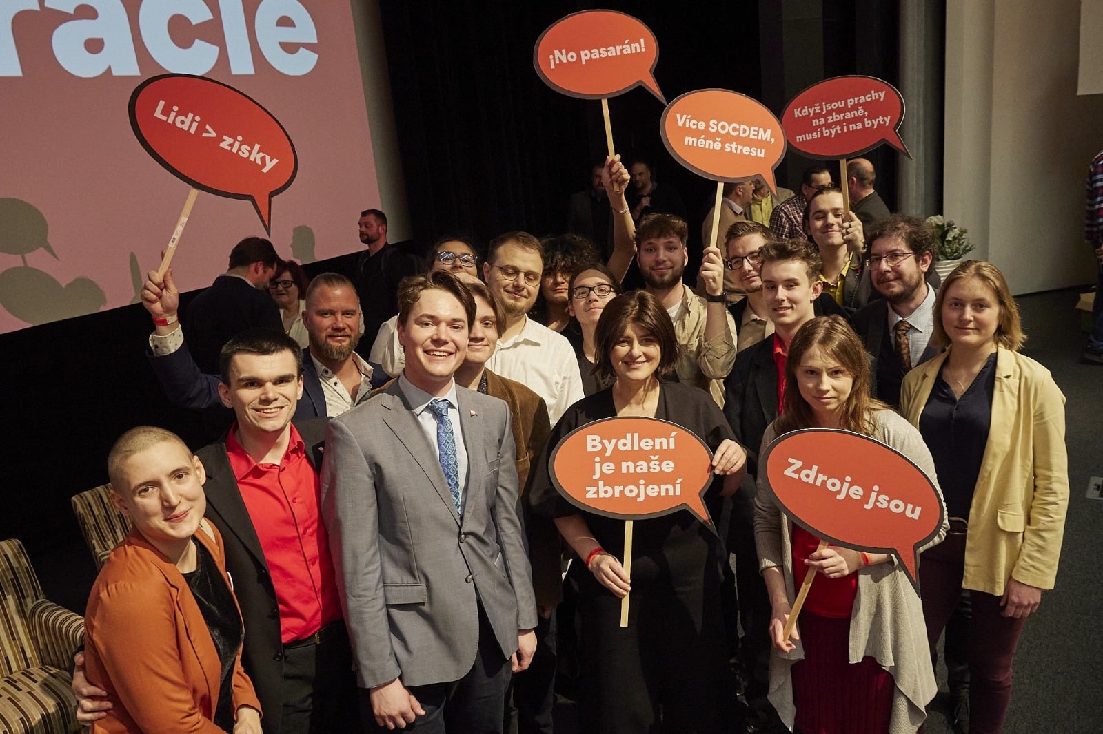 Přečtete si více ze článku Komentář: Co vrátí do hry Sociální demokracii?